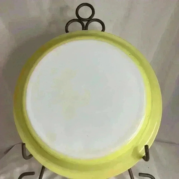 Pyrex,Lime Green,  Milk glass Pie Plate - Picture 2 of 2